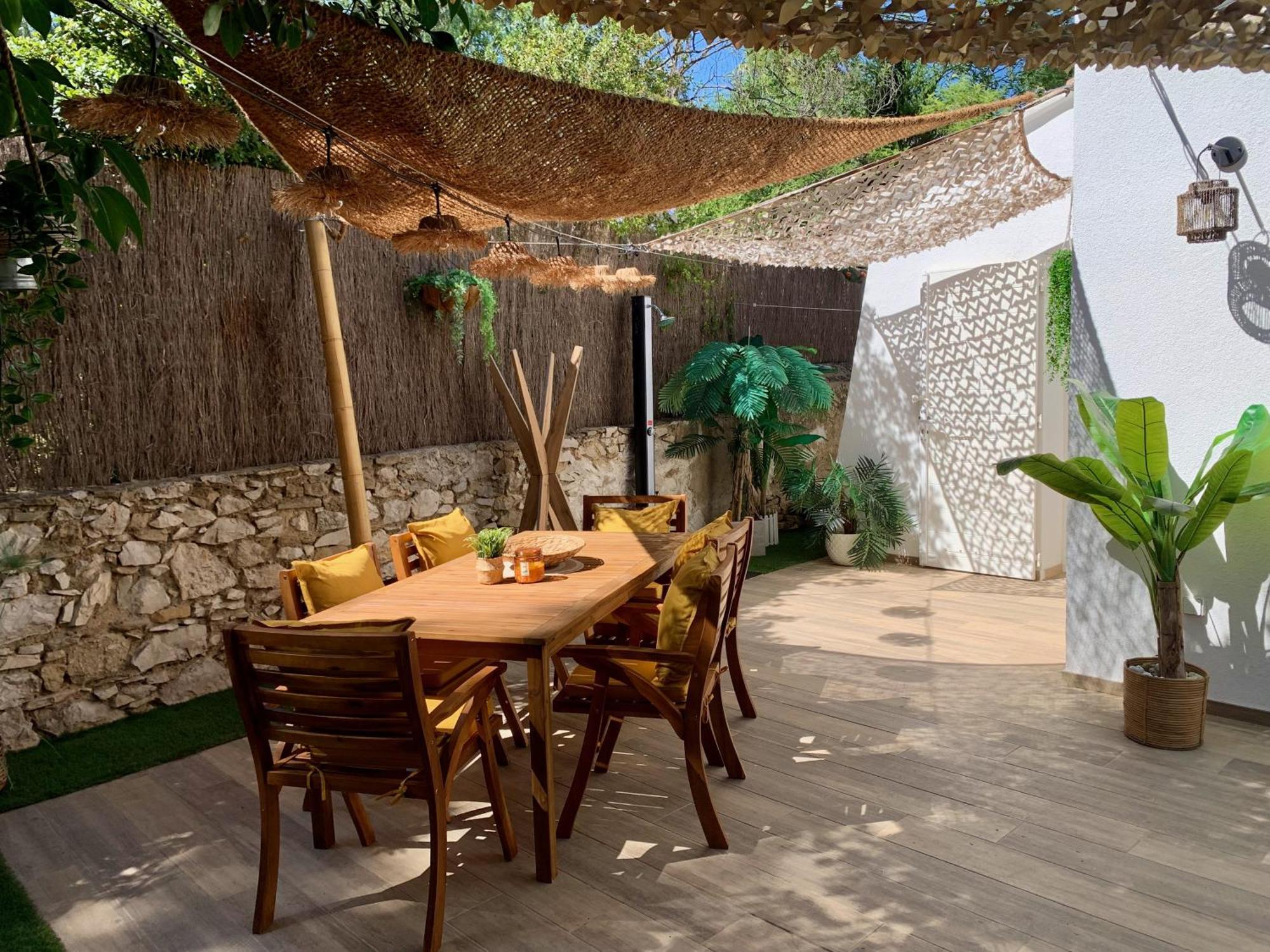 Maisonnette Avec Terrasse Et Jardin-Parking Prive-9Mn Des Plages A Pied La Ciotat Buitenkant foto